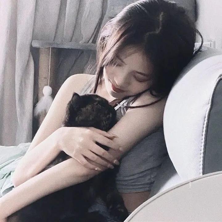 春心有谁怜